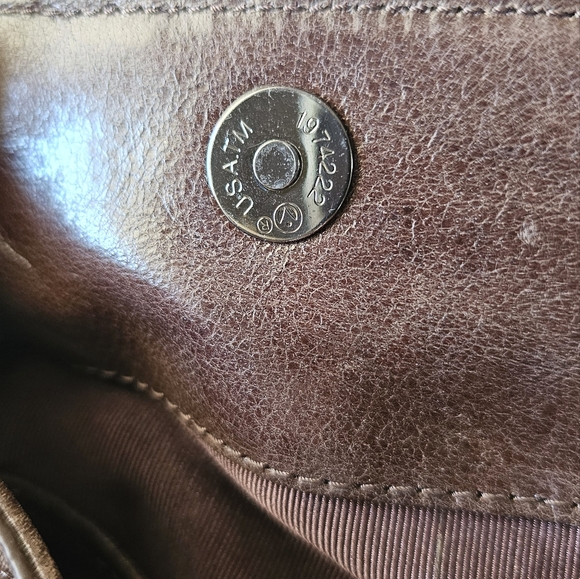 Badgley Mischka Brown Leather Handbag - Picture 5 of 11